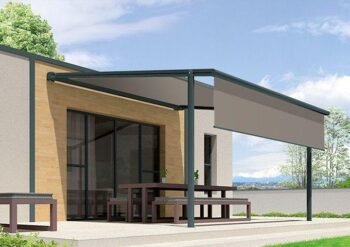 Store pergola en aluminium motorisée toile rétractable Dickson Orchestra adossée sur-mesure