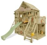 Cabane sur pilotis Disney ArtHouse avec toboggan